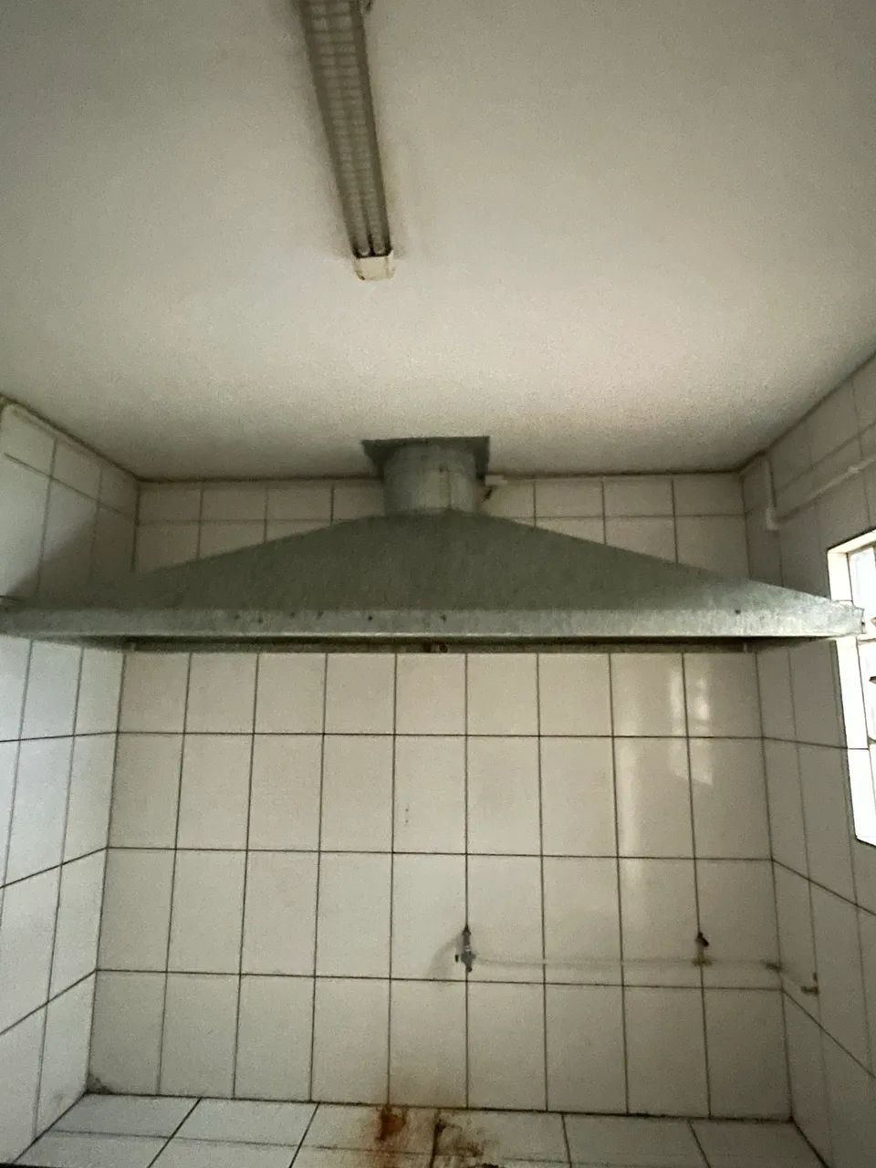 Coifa industrial com exaustor 