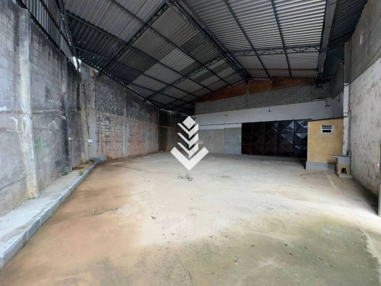 GALPÃO PARA LOCAÇÃO  780 m² - Foto 4