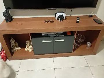 Rack de madeira pura 