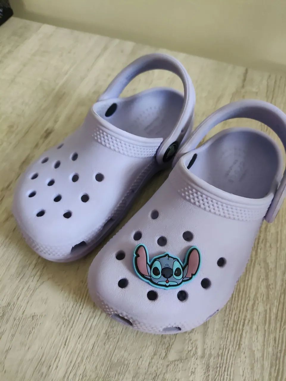 Crocs infantil