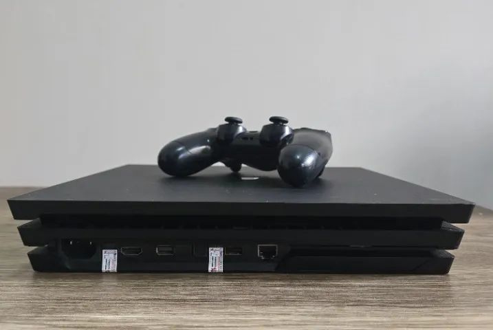 PS4 Pro Original + 1 controle DualShock 4 - Foto 5