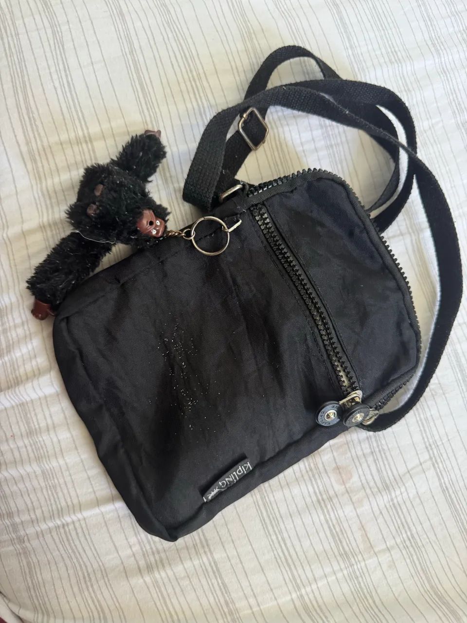 Bolsa preta kipling de ombro