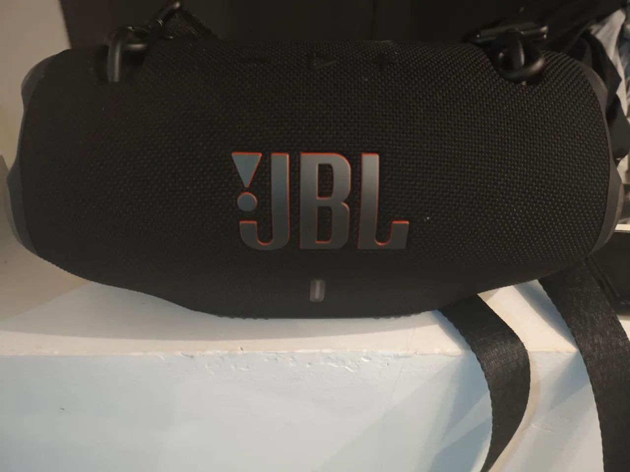 JBL 4 boombox 
