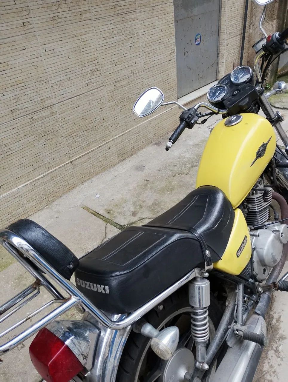 Suzuki perfeito estado. Doc2026 ok. - Foto 2