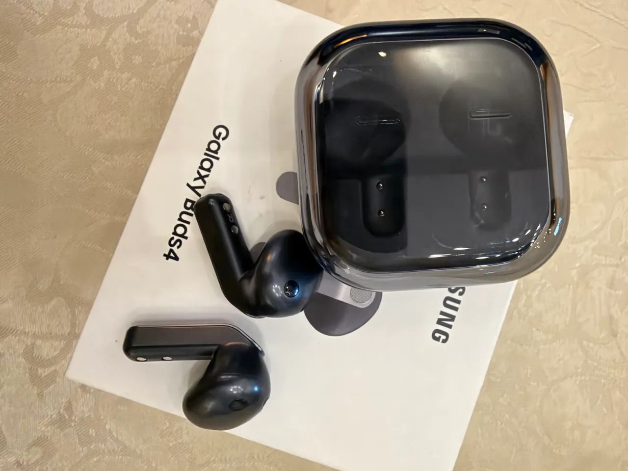 Samsung Galaxy Buds4 - Foto 3