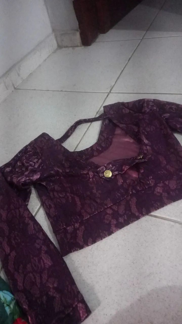 Vende se vestidos e shorts  - Foto 3