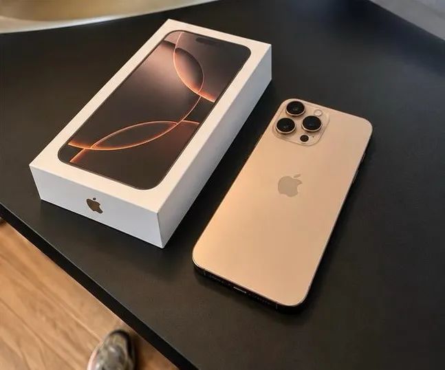 IPHONE 16 PRO MAX 256GB - DESERT TITANIUM  - Foto 2
