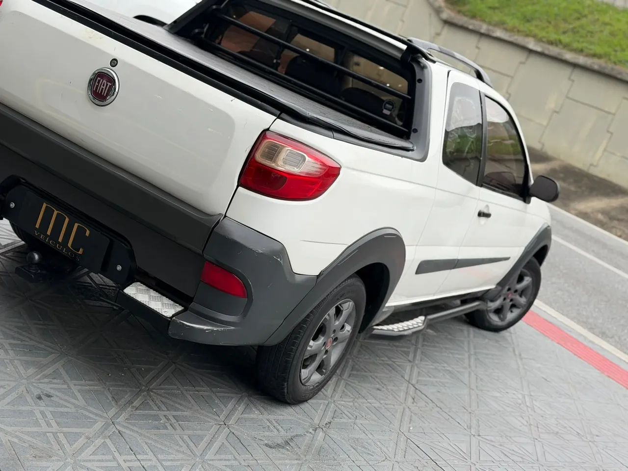Fiat Strada Working 1.4 MPI Fire Flex 8V CD 2015 - Foto 5