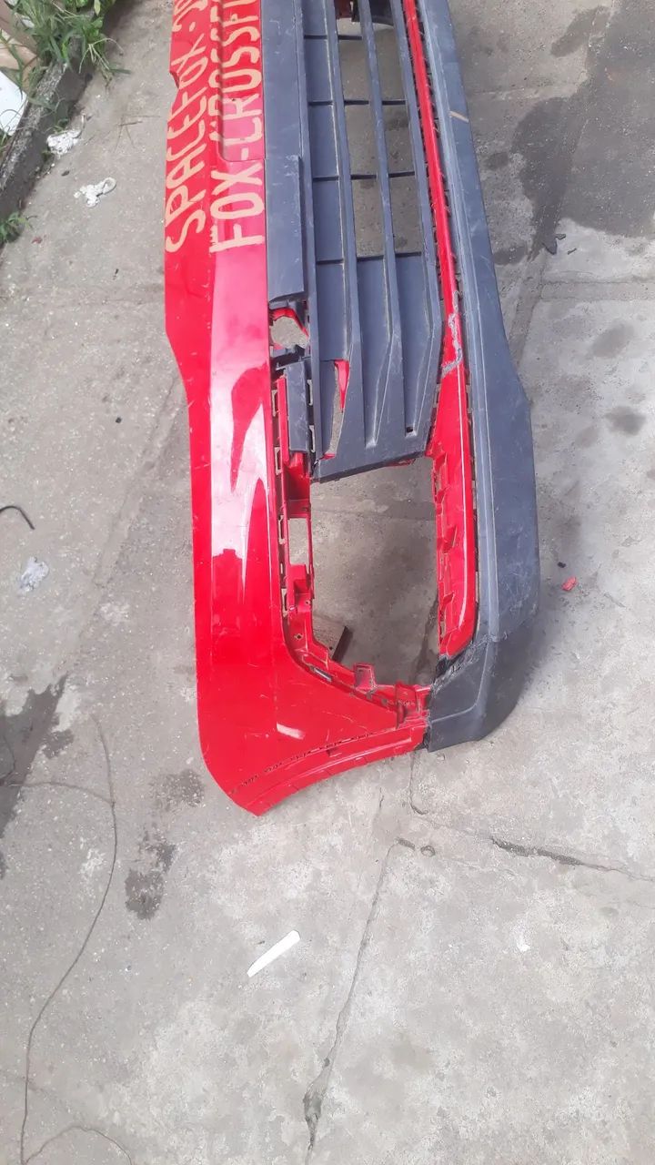 Parachoque dianteiro spacefox cross fox original R$850 reais