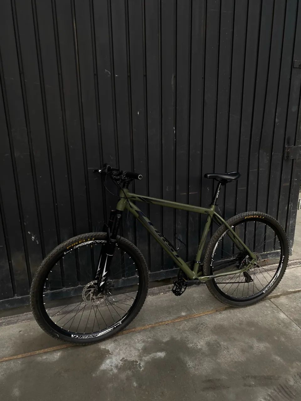 Bicicleta First verde aro 29 