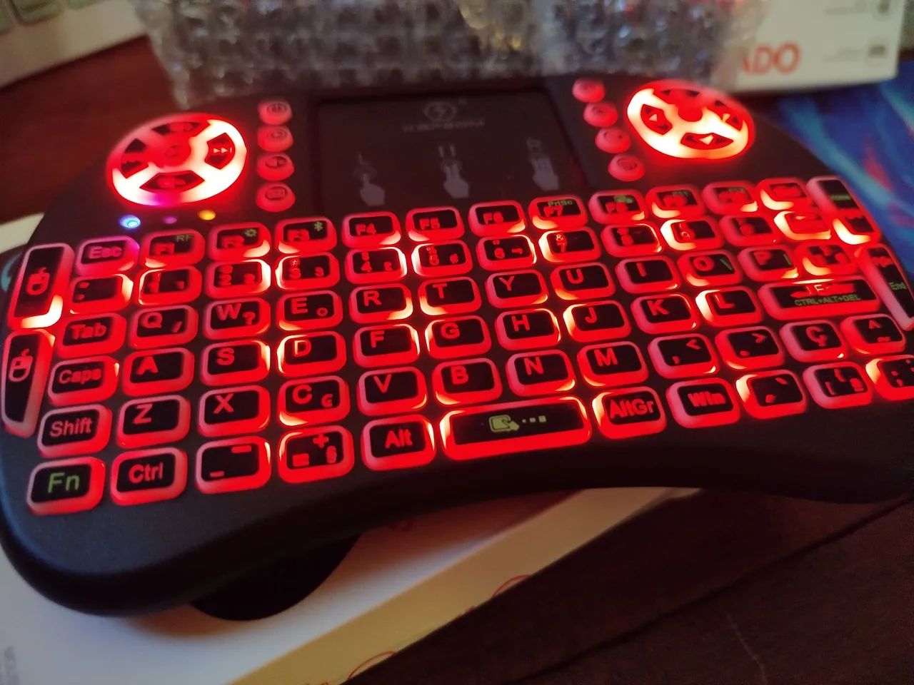 VENDO MINI TECLADO COM LED SEM FIO - Foto 4
