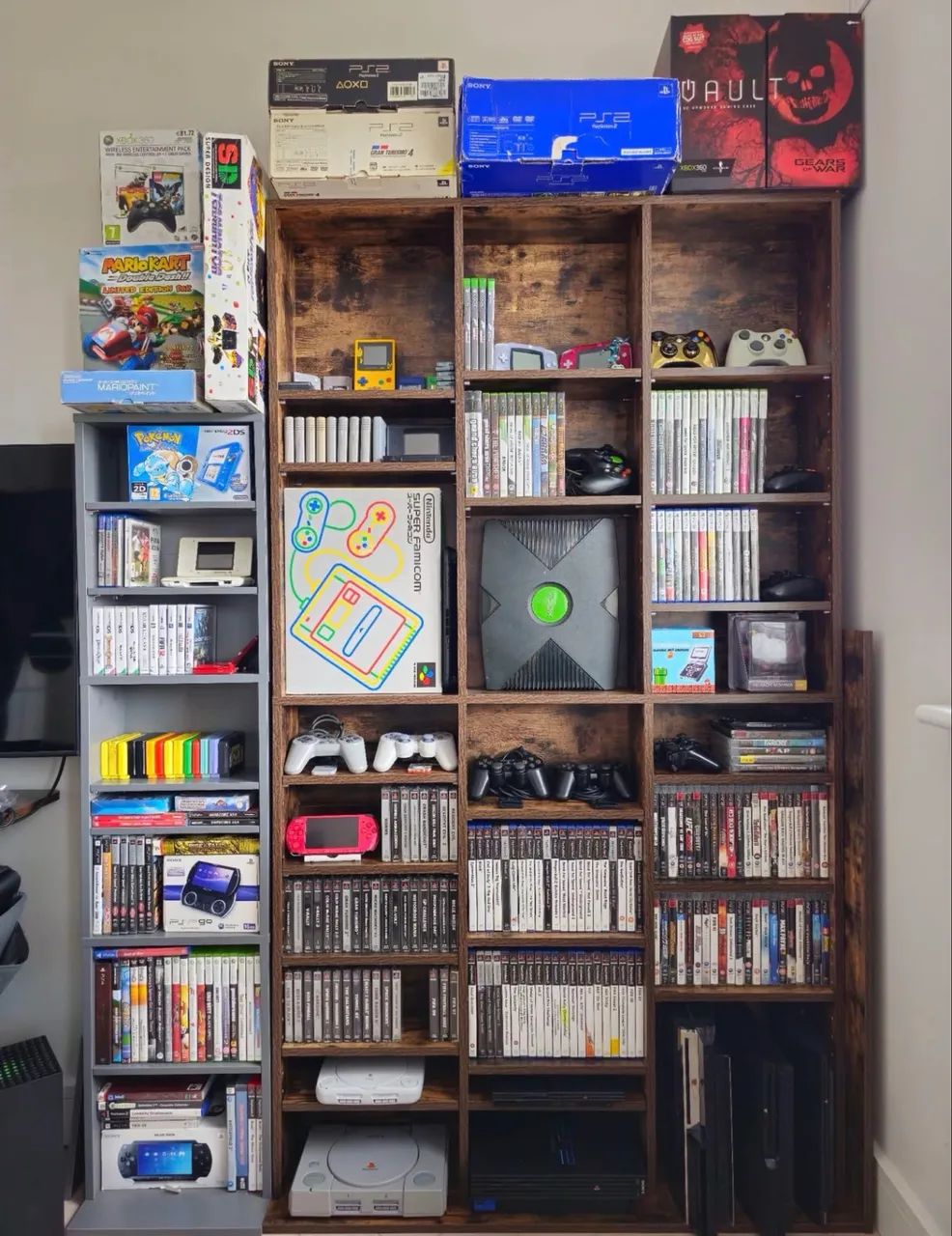 Consoles com jogos vendas e trocas tbm compro 