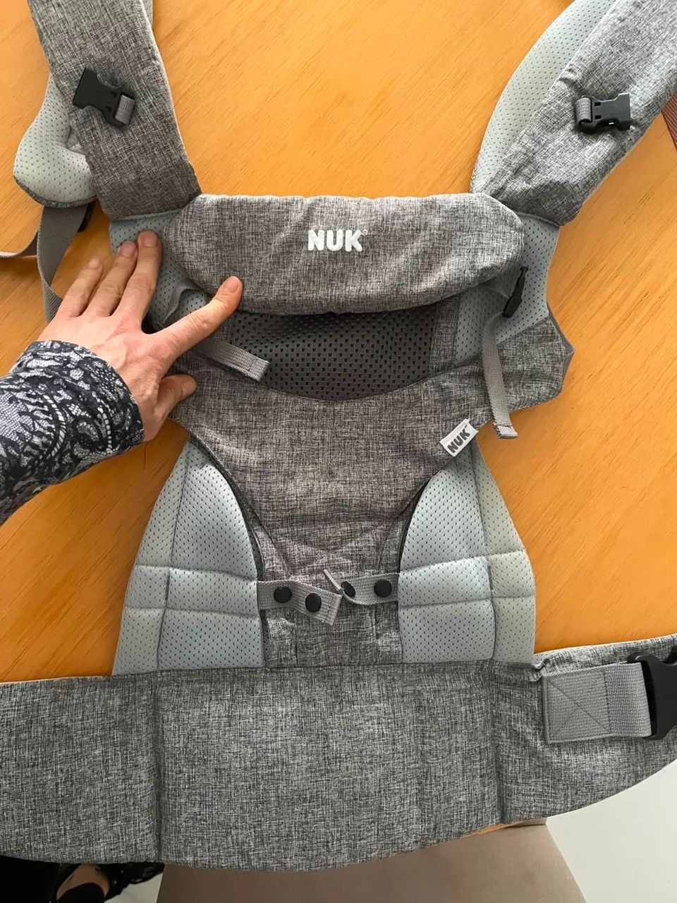 Canguru ergonômico para bebê Nuk - Foto 3