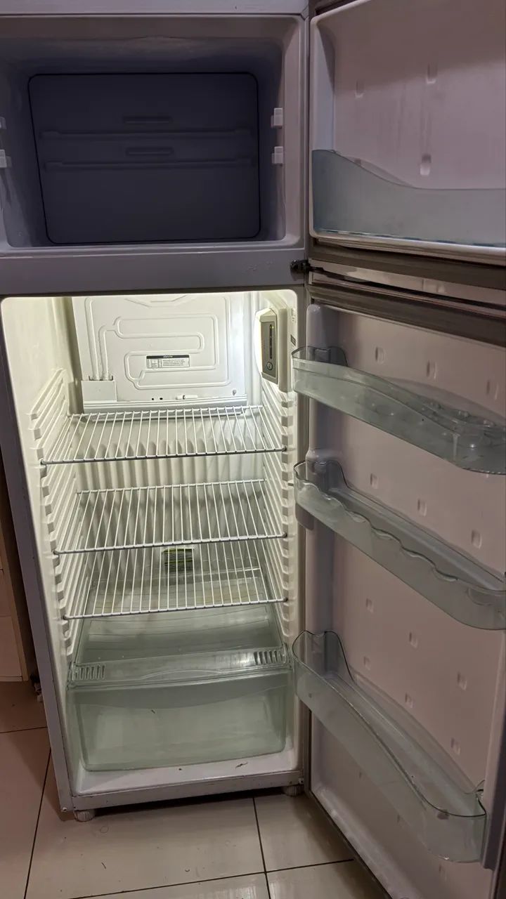Geladeira Dako  - Foto 2
