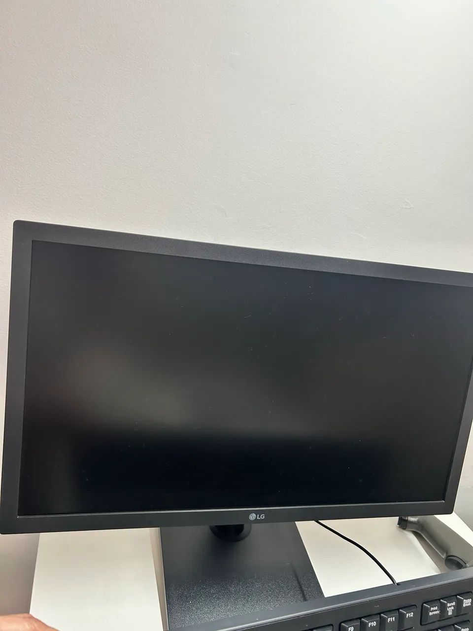 Monitor e cpu com teclado e mouse  - Foto 4