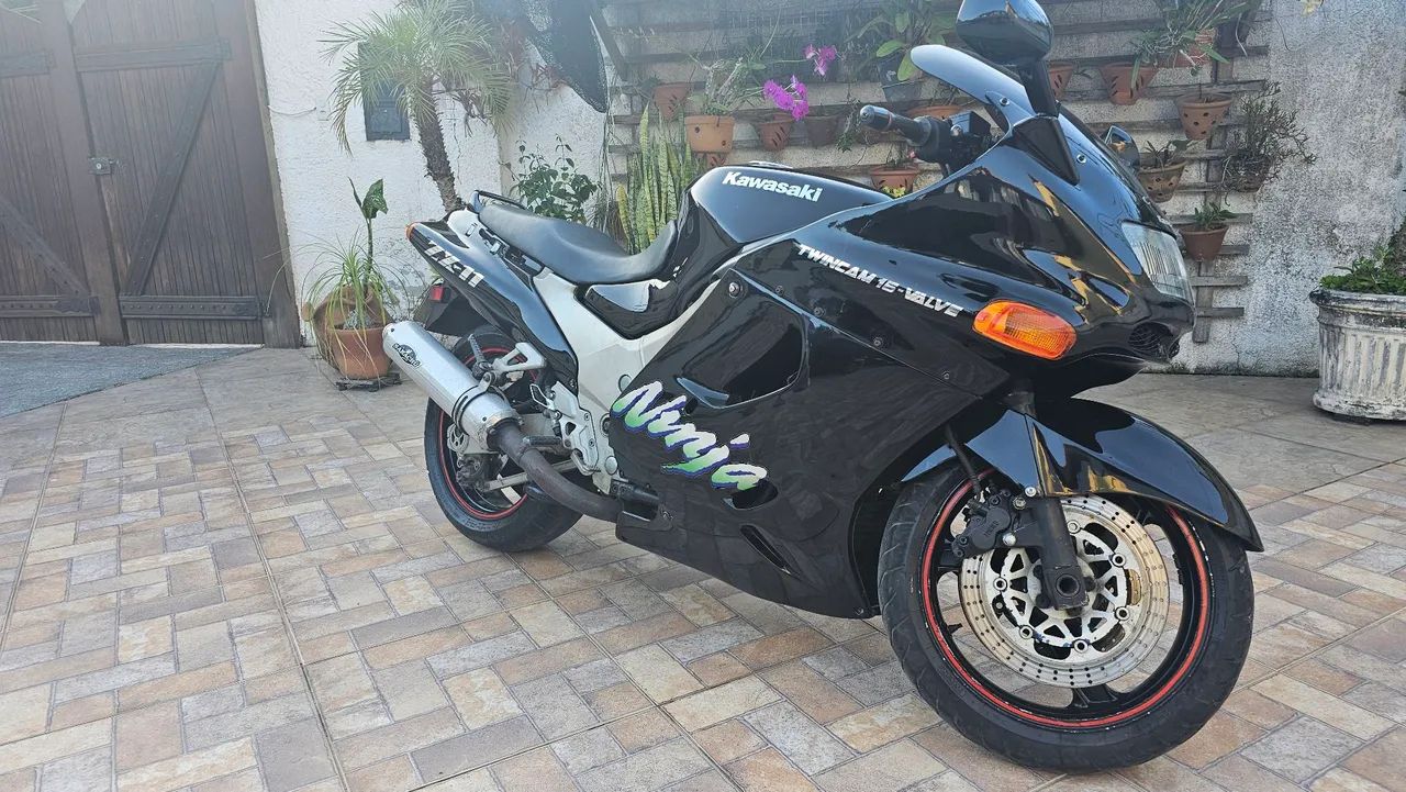 Kawasaki Zx-11 1100cc 1997 - 1479436588 | OLX