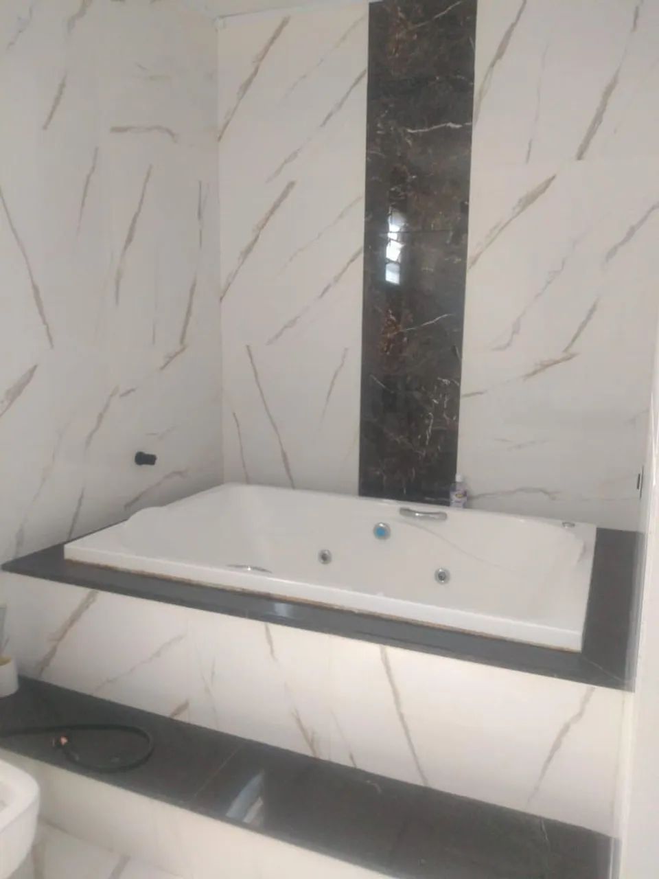 Kitinete alugo diária com Hidro Garagem 