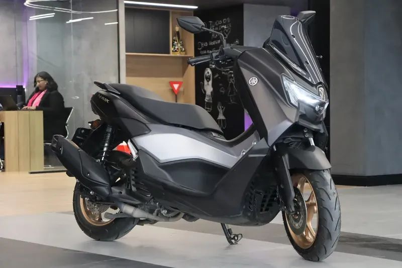 Yamaha NMAX Gasolina Automático - Foto 2