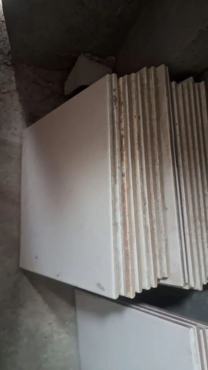 Piso cerâmica 30x30