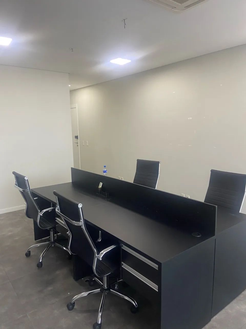 Sala comercial mobiliada - Foto 2