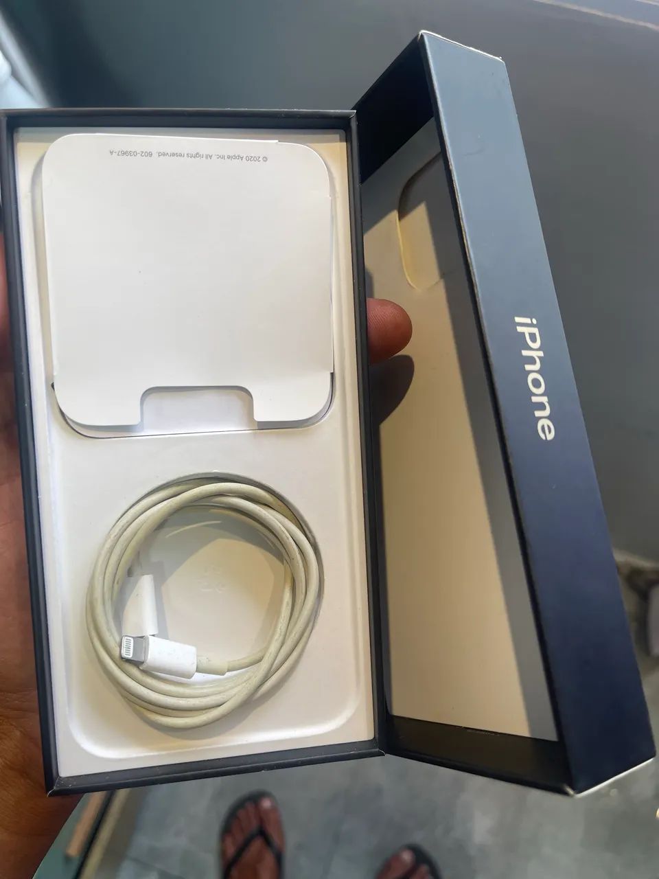 iPhone 12 Pro Max dourado  - Foto 5