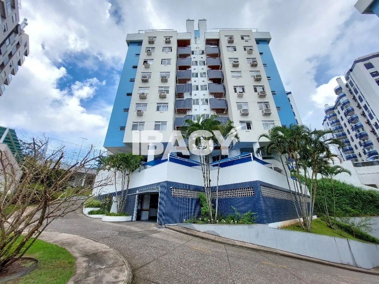 Excelente Apartamento 2 dormitório(s) em Itacorubi - Florianópolis