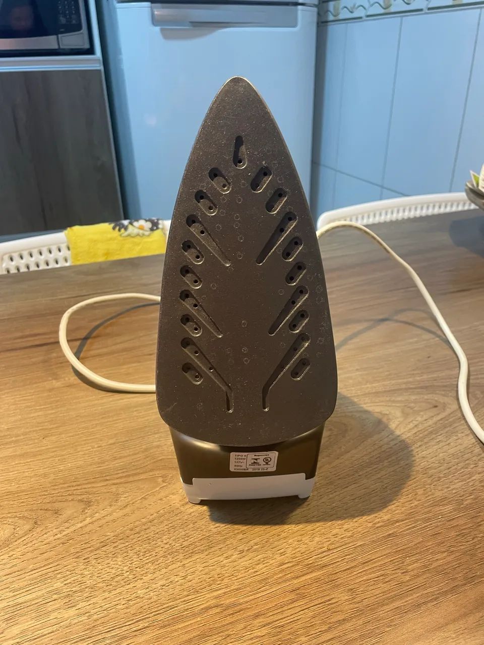 Ferro de passar a vapor black Decker - Foto 2