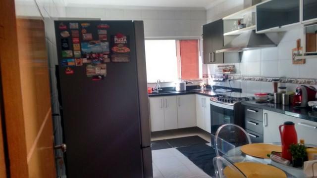 Lote com 800M² casa com 4 quartos quintal na frente e fundos com piscina churrasqueira - Foto 18
