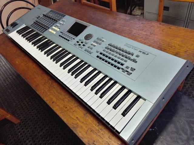 Yamaha Motif XS7