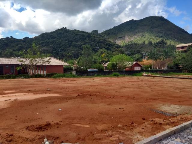 Terreno plano no Green Valley com belíssima vista! 363 m2
