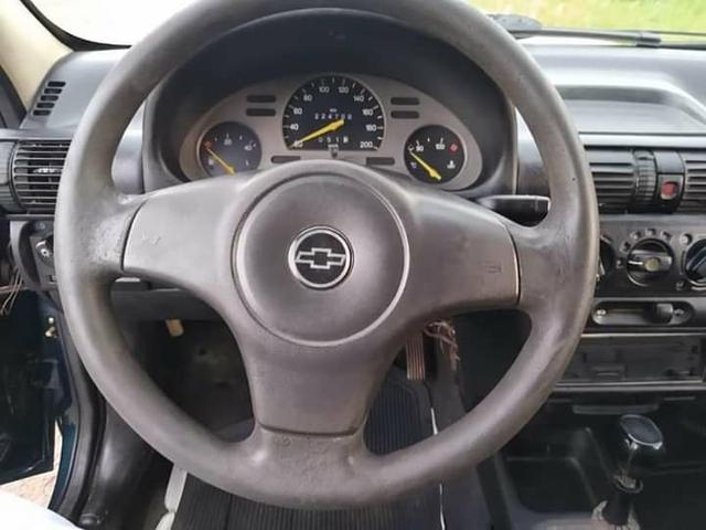 Corsa 99 completo abaixei o preço pra vende logo aceito troca por moto - Foto 7
