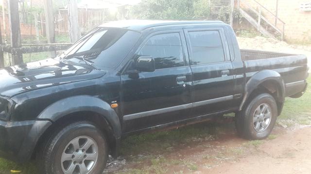 L200 - Foto 2