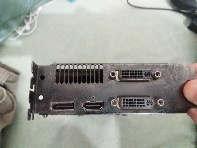 Placa de vídeo Radeon 5870 1GB ddr5 roda Dota, LoL, Fortnite, Fifa - Foto 2