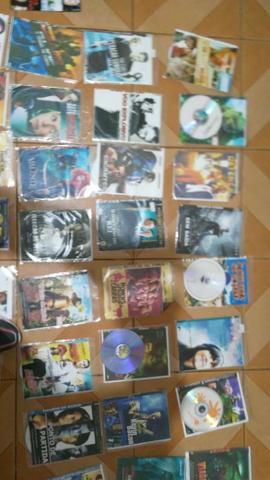 62 DVD variados valor de tudo 80 reais