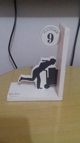 Porta Livros Harry Potter Imaginarium Plataforma 9 3/4 - Foto 2