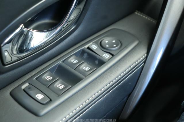 Renault Fluence Sedan Dynamique 2.0 16V - Foto 19