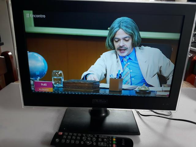 Vendo TV Philco led 19 polegadas