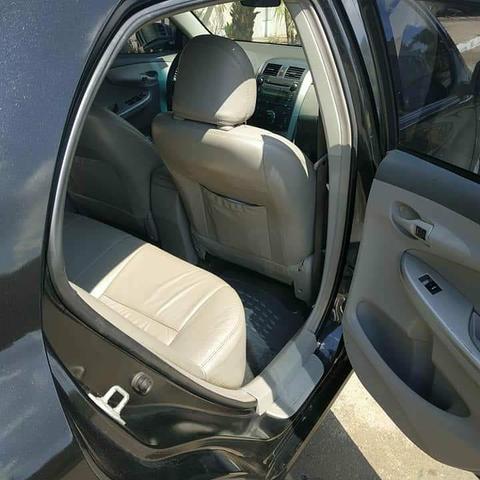 Vendo corolla 10/11 modelo gli 1.8 - Foto 2