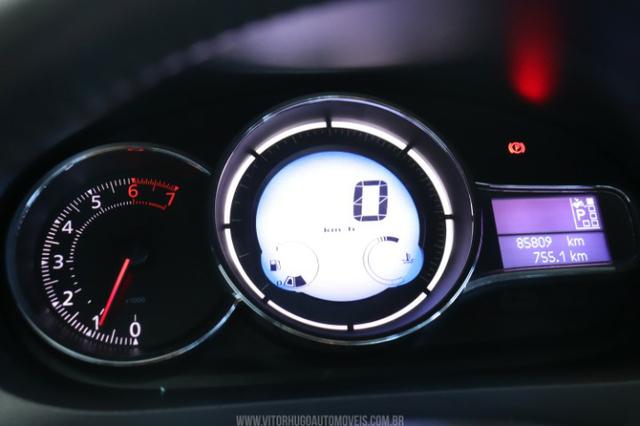 Renault Fluence Sedan Dynamique 2.0 16V - Foto 17