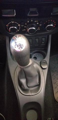 Duster Expression 1.6 mecânico 2016(R$ 45990,00 por R$ 43300,00) - Foto 17
