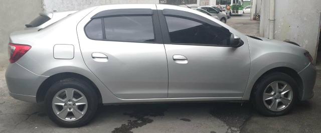 Renault logan 34900 entrada de 8mil parcelas de 509entrada de 5mil parcelas de 898 - Foto 4