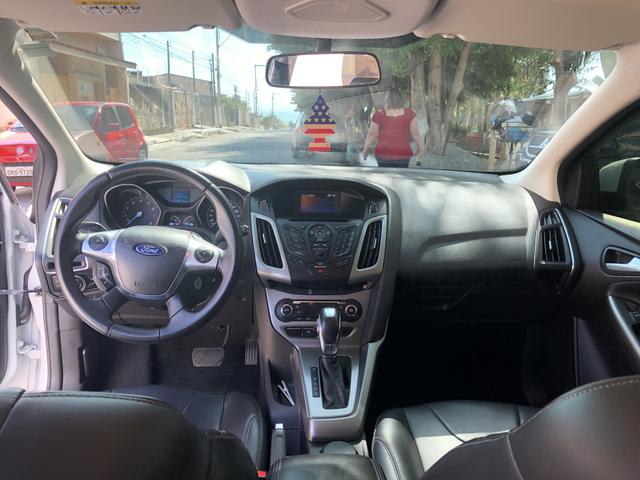Ford Focus 2.0 15/15 - Foto 12