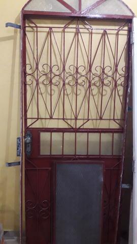 Vende-se porta por 250 reais - Foto 3