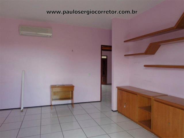 Bairro Ellery - Duplex com 5 Quartos - 6 Vagas na Garagem - Foto 14