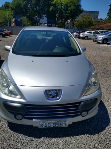 Peugeot 307 NOVINHO 1.6 MECÂNICO