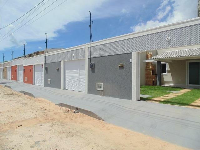 Casas planas com 3 suítes 3 vagas próximo do shopping do Eusébio