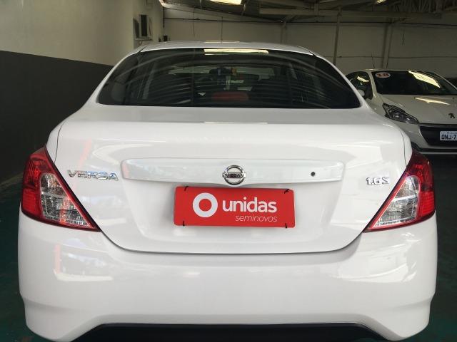 Nissan Versa - Foto 4