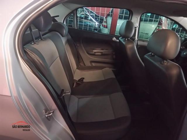 VOYAGE 2015/2016 1.6 MI TRENDLINE 8V FLEX 4P MANUAL - Foto 5