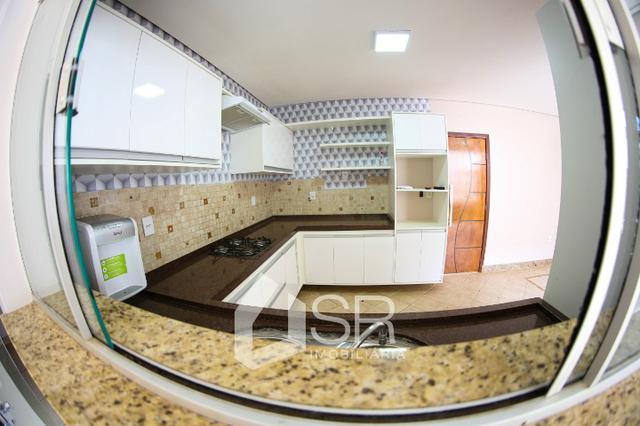 Sobrando com 4 quartos e piscina localizado na av. Rio Madeira no Cond. Forte Príncipe - Foto 4