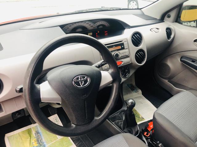 Toyota etios xs 1.3 - Foto 6